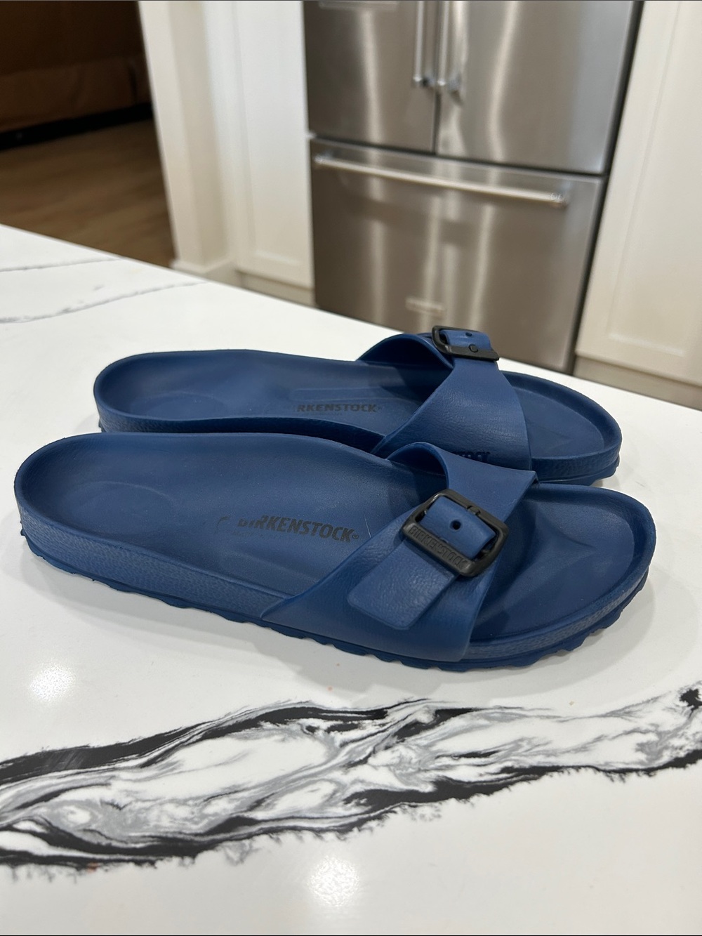 Like new - BIRKENSTOCK Sandals